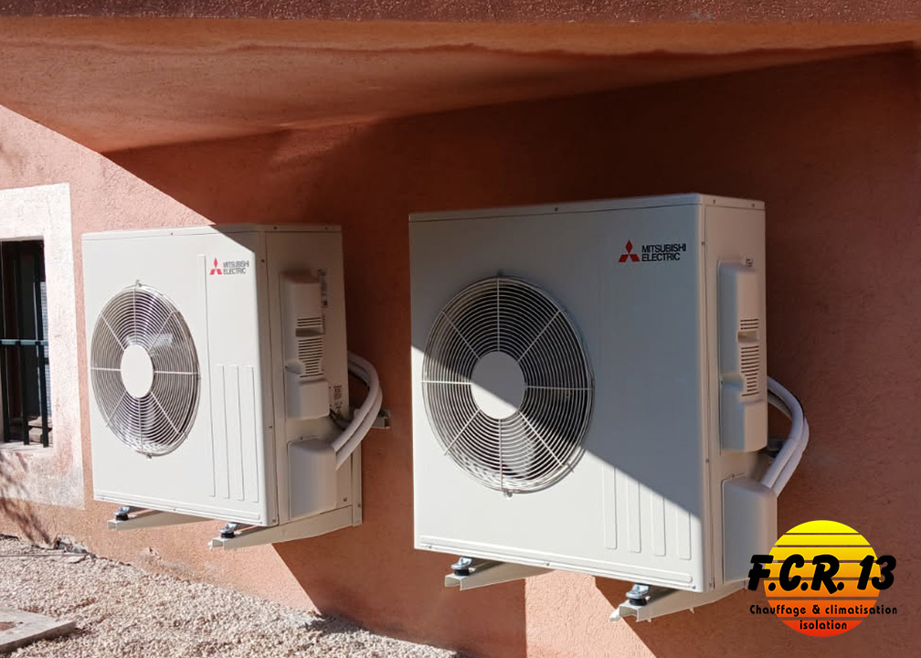 Installation de 2 consoles Hyper Heating, Mitsubishi Electric à Saint Antonin sur Bayon par FCR13 - www.climatisation-fcr13.fr Installation de 2 consoles Hyper Heating, Mitsubishi Electric à Saint Antonin sur Bayon par FCR13 - www.climatisation-fcr13.fr